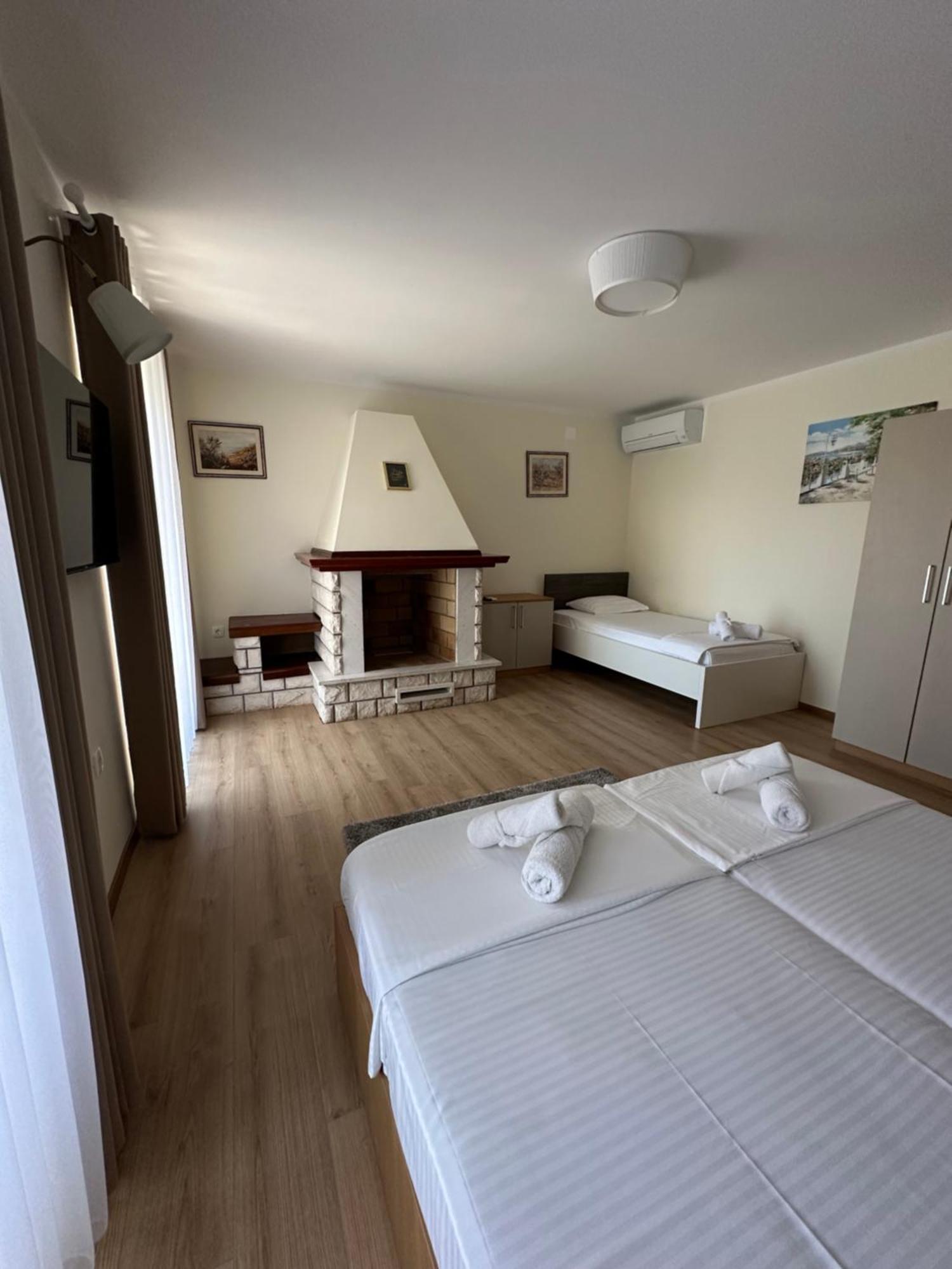 Luxury Apartments Vili อูมัค ภายนอก รูปภาพ