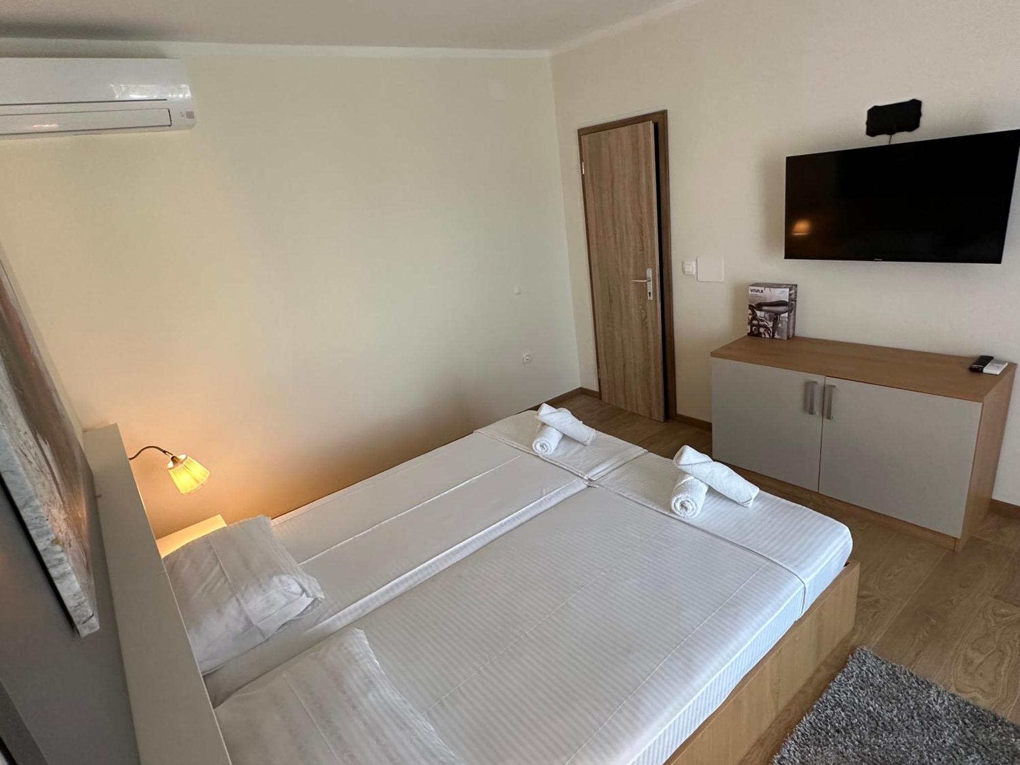 Luxury Apartments Vili อูมัค ภายนอก รูปภาพ